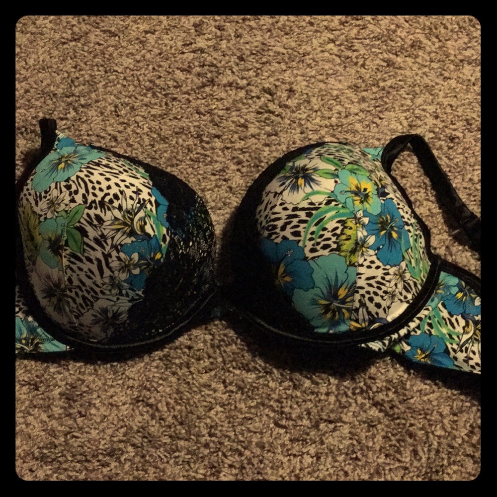 Cacique 38DDD beautiful push up bra
